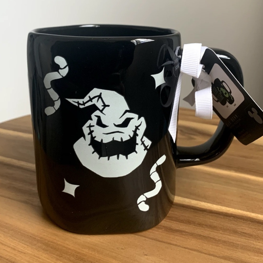 Rae Dunn NIGHTMARE BEFORE CHRISTMAS OOGIE BOOGIE glow in the dark mug NEW